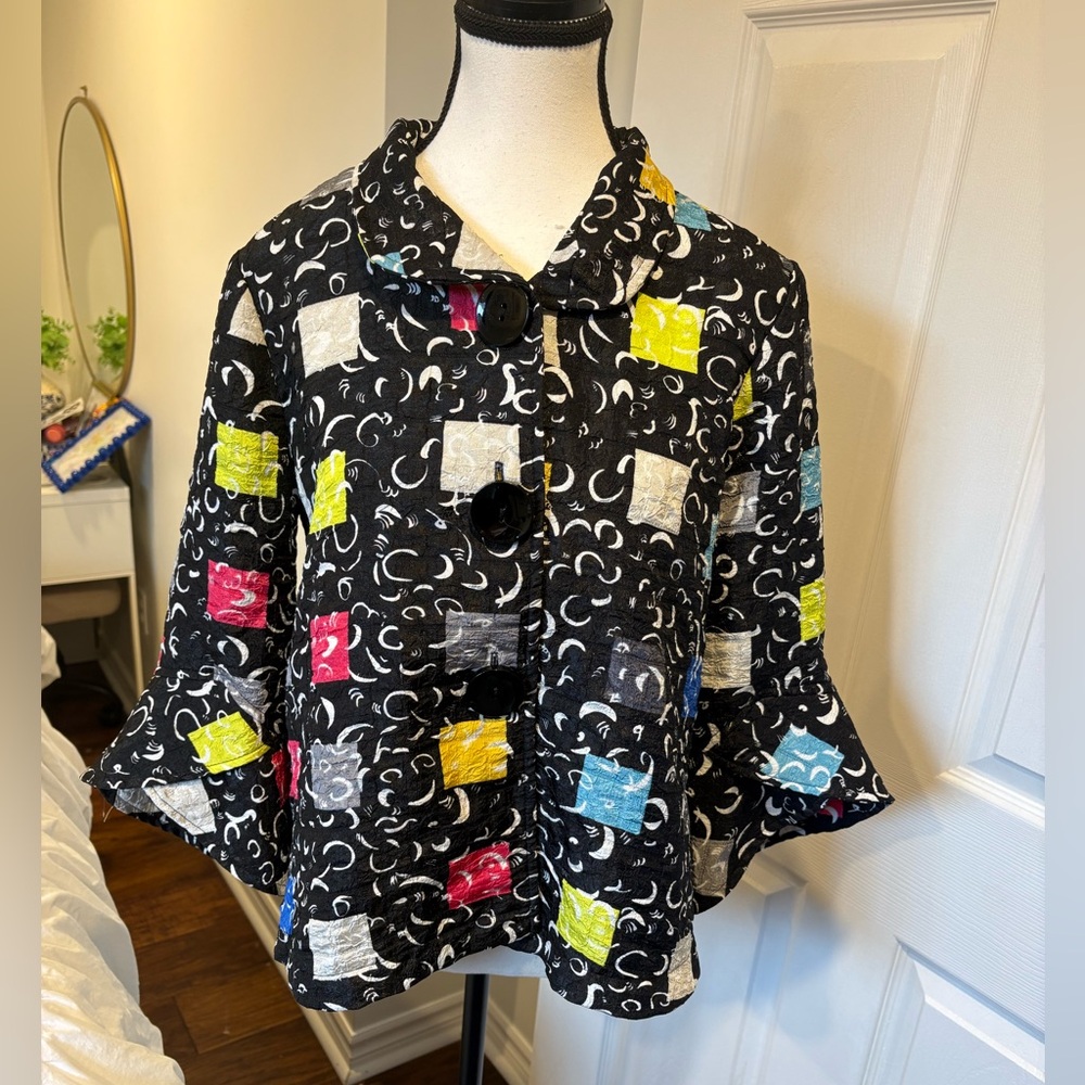 Joseph Ribkoff Abstract Jacket Size 8 Textured Button Front Cropped Blazer - Picture 2 of 8